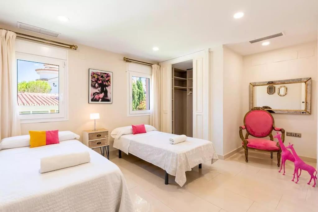 Ohana Luxury Villa With Heated Pool Malaga Bagian luar foto